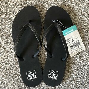 Reef Flip Flops Size 8 Women’s